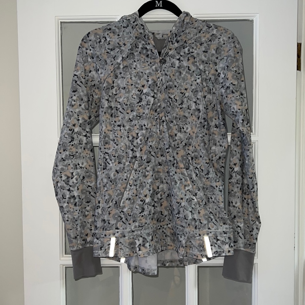 Lululemon Long Sleeve Zip-up Wind Jacket